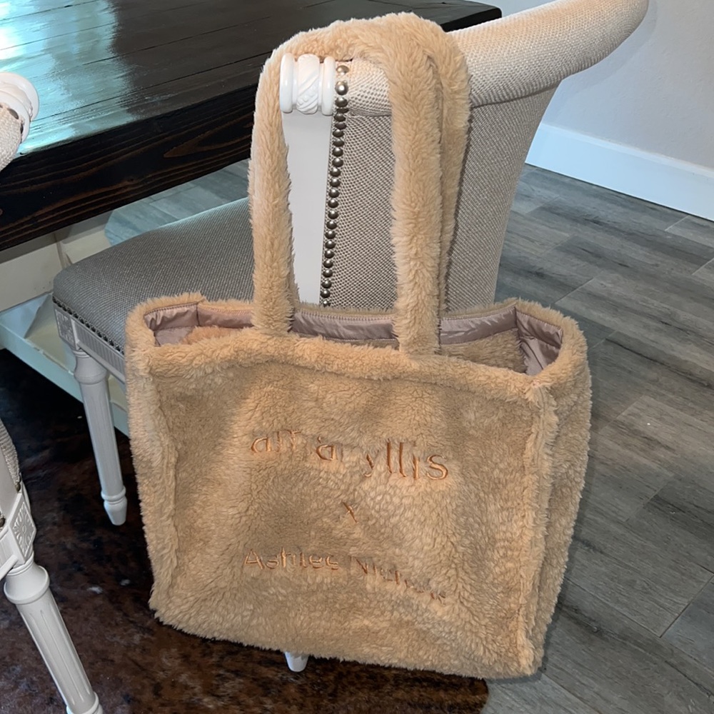 NWOT Ashlee Nichols X Amaryllis Tote Bag